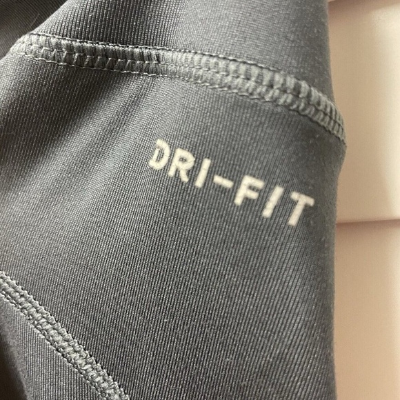 Nike Running Womens black Reflective Stretch Mesh Small Dri-fit Leggings - Picture 5 of 7